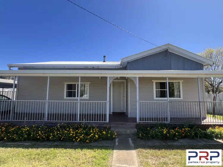 22 Webb Street, Parkes NSW 2870