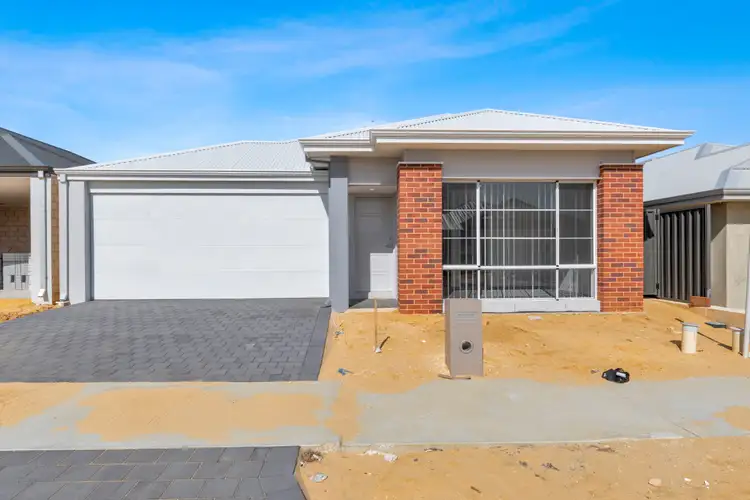 7 Ningaloo Street, Hilbert WA 6112