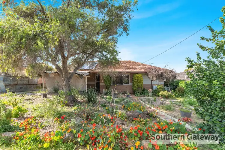 Second view of Homely house listing, 14 Barron Way, Orelia WA 6167