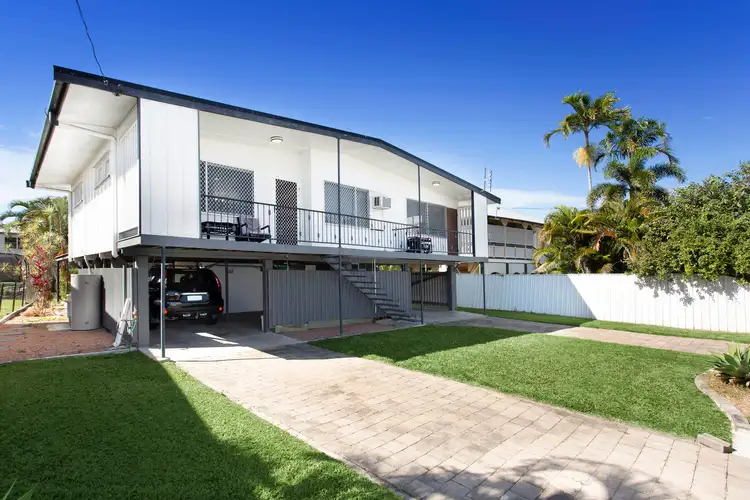 8 Sturges Street, Hermit Park QLD 4812