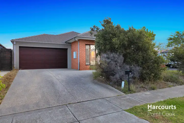Second view of Homely house listing, 5 Davenport Drive, Williams Landing VIC 3027