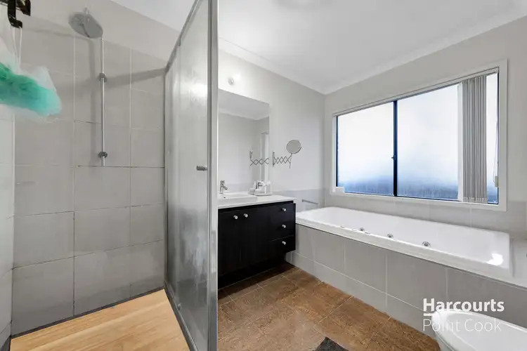 Sixth view of Homely house listing, 5 Davenport Drive, Williams Landing VIC 3027