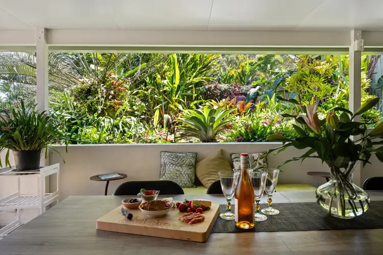 Main view of Homely unit listing, 2/8 Boxwood Avenue, Kuluin QLD 4558