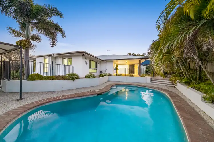 8 Federation Court, Southside QLD 4570