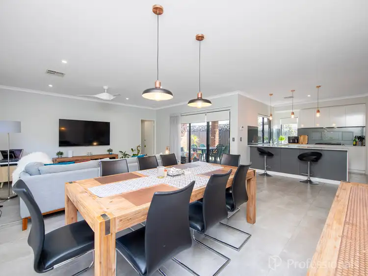 70 Buttermere Grange, Aveley WA 6069
