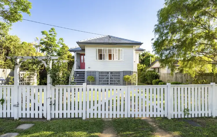 10 Jensen Road, Banyo QLD 4014