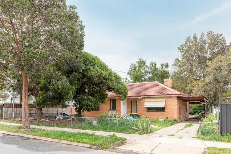 15 Whitford Road, Elizabeth South SA 5112