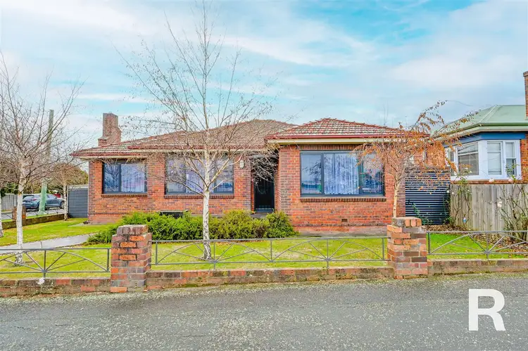 4 Tompsons Lane, Newnham TAS 7248