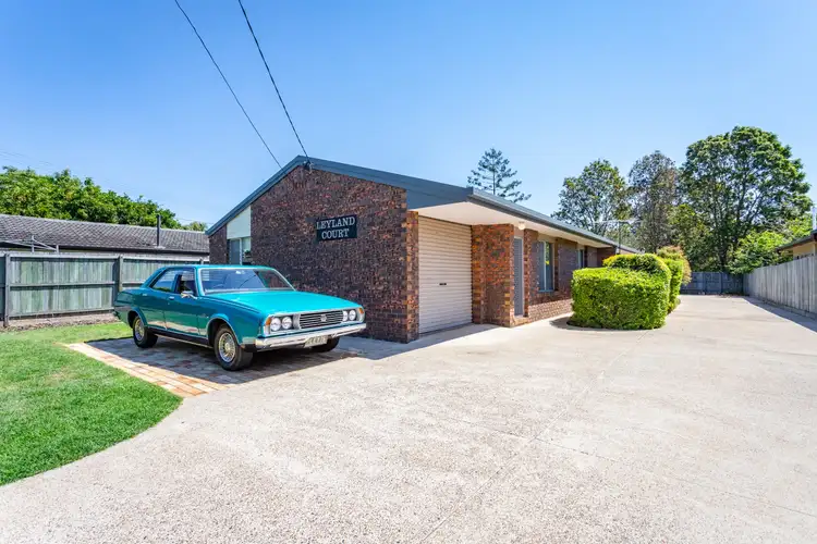 25 Lusitania Street, Newtown QLD 4305