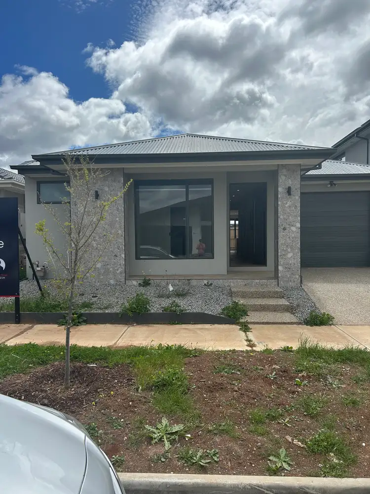 Sixth view of Homely house listing, 33 Turin Avenue, Deanside VIC 3336