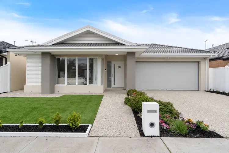 Second view of Homely house listing, 10 Ingrams Way, Mickleham VIC 3064