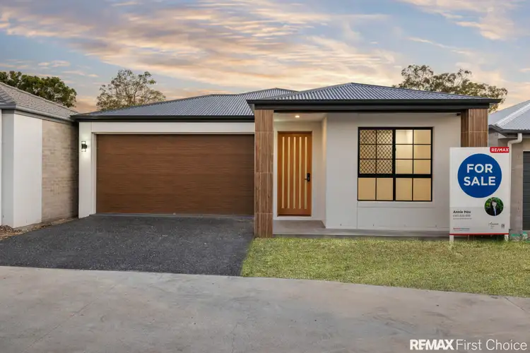 30 Bradbury Street, Greenbank QLD 4124