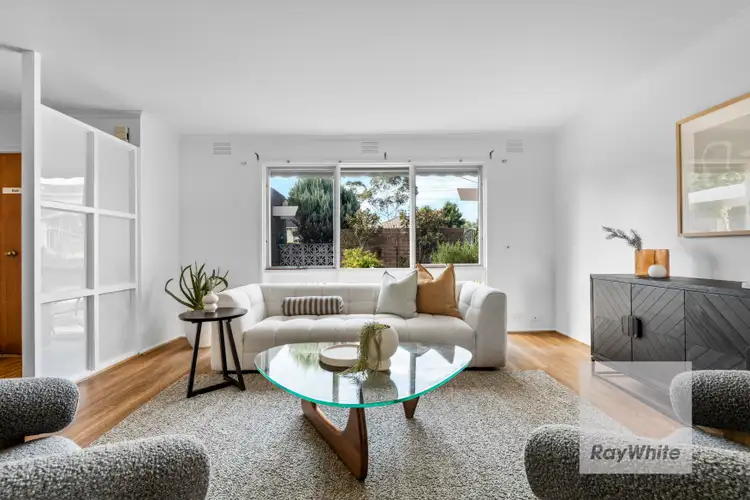 Second view of Homely house listing, 5 Oxley Avenue, Bundoora VIC 3083