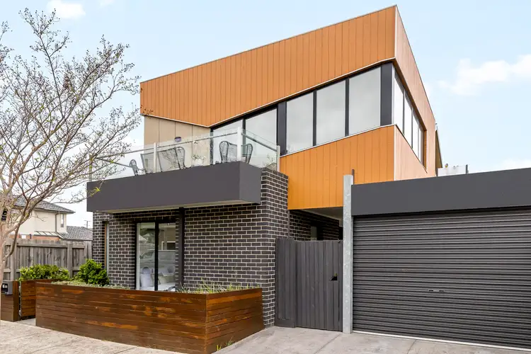 18 Warne Street, Brunswick VIC 3056