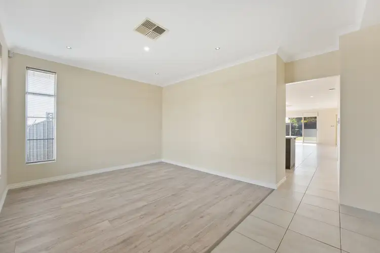 Fourth view of Homely house listing, 10 Honeysuckle Mews, Baldivis WA 6171
