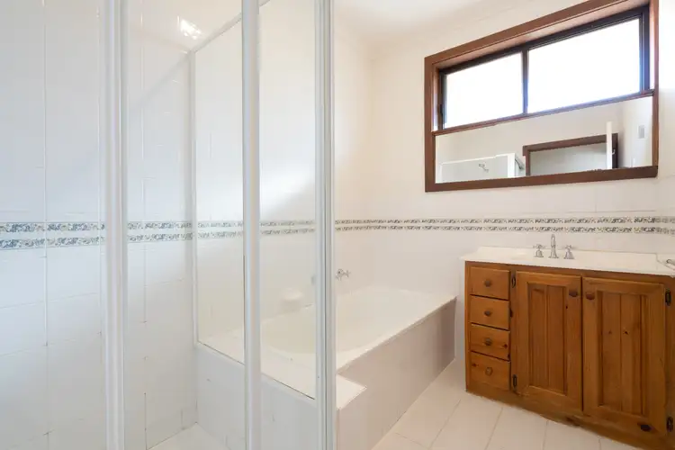 Fifth view of Homely unit listing, 10/18 McLeans Road, Bundoora VIC 3083