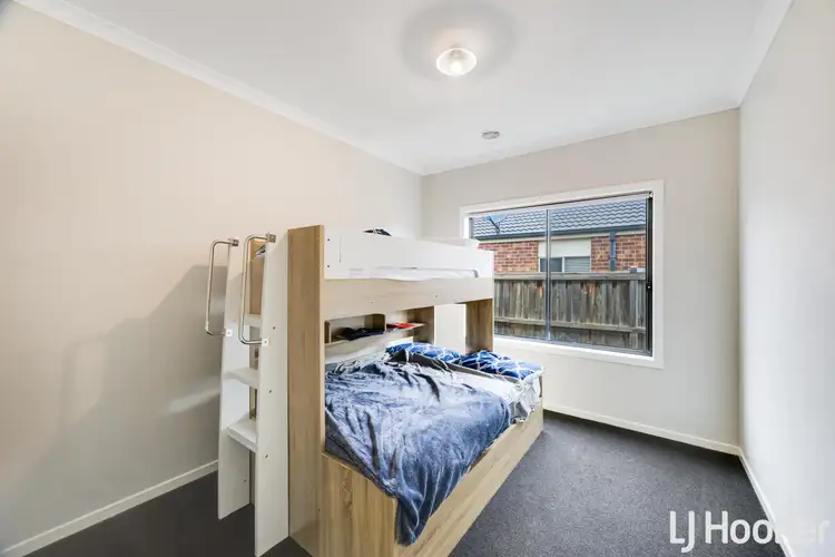 Fourth view of Homely house listing, 7 Erden Court, Harkness VIC 3337