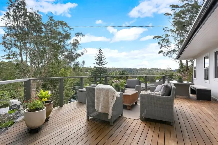 6 Mondy Crescent, Avoca Beach NSW 2251