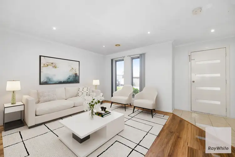 6 Stapehill Court, Deer Park VIC 3023