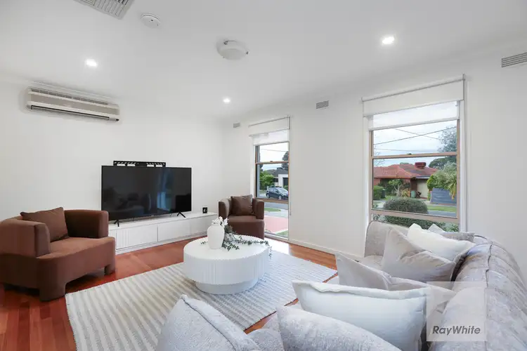 Fourth view of Homely house listing, 6 Bunbury Court, Gladstone Park VIC 3043