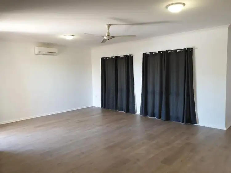 Second view of Homely house listing, 6/3 Lockyer Street, Bulgarra WA 6714