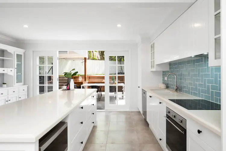 41 Kinnerton Street, Chermside West QLD 4032