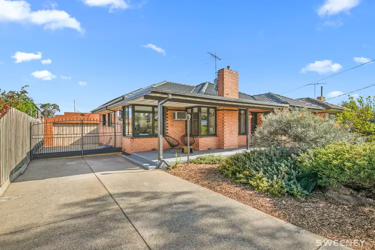 19 Bunting Court, Altona North VIC 3025