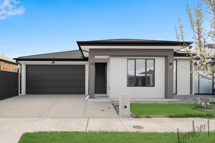 3 Hutch Avenue, Donnybrook VIC 3064