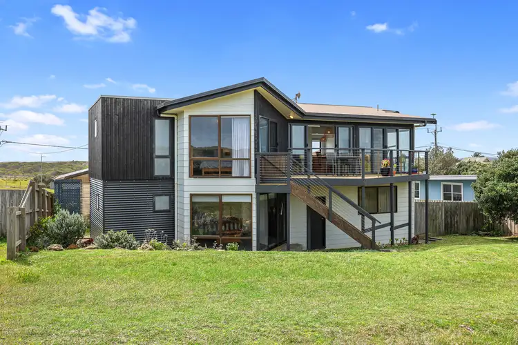 31 Merrett Street, Peterborough VIC 3270