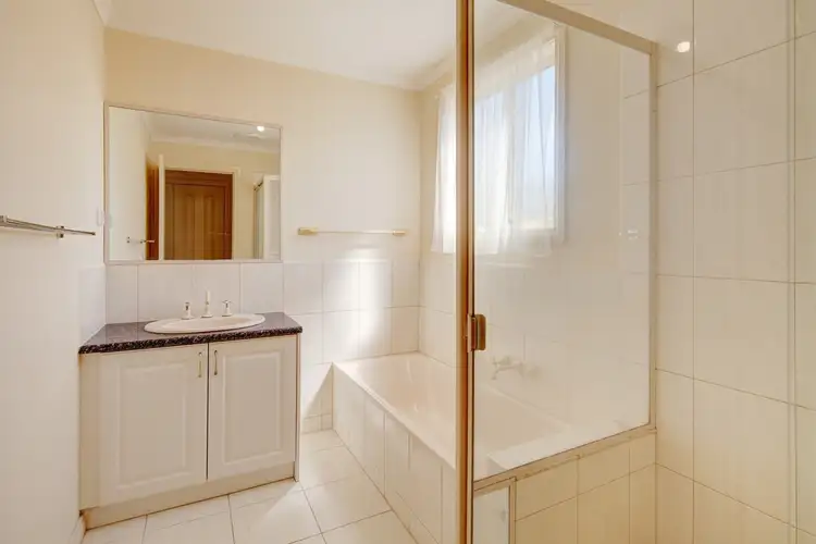 Fifth view of Homely unit listing, 1/15 Garrisson Drive, Glen Waverley VIC 3150