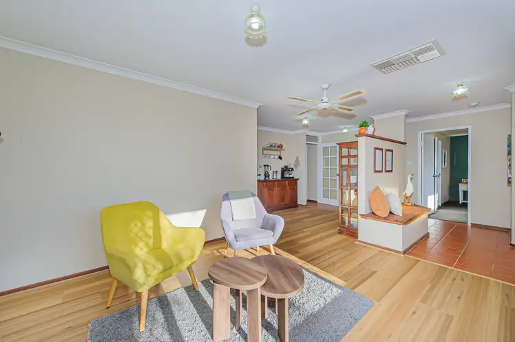 Second view of Homely house listing, 4 Pender Court, Thornlie WA 6108