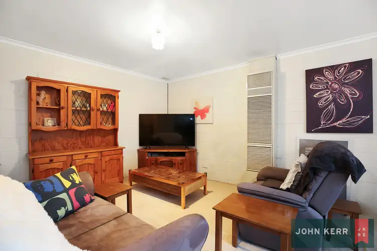Second view of Homely unit listing, 2/5 Evelyn Street, Moe VIC 3825
