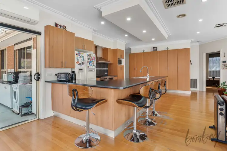 Sixth view of Homely house listing, 8 Wattleview Road, Roxburgh Park VIC 3064