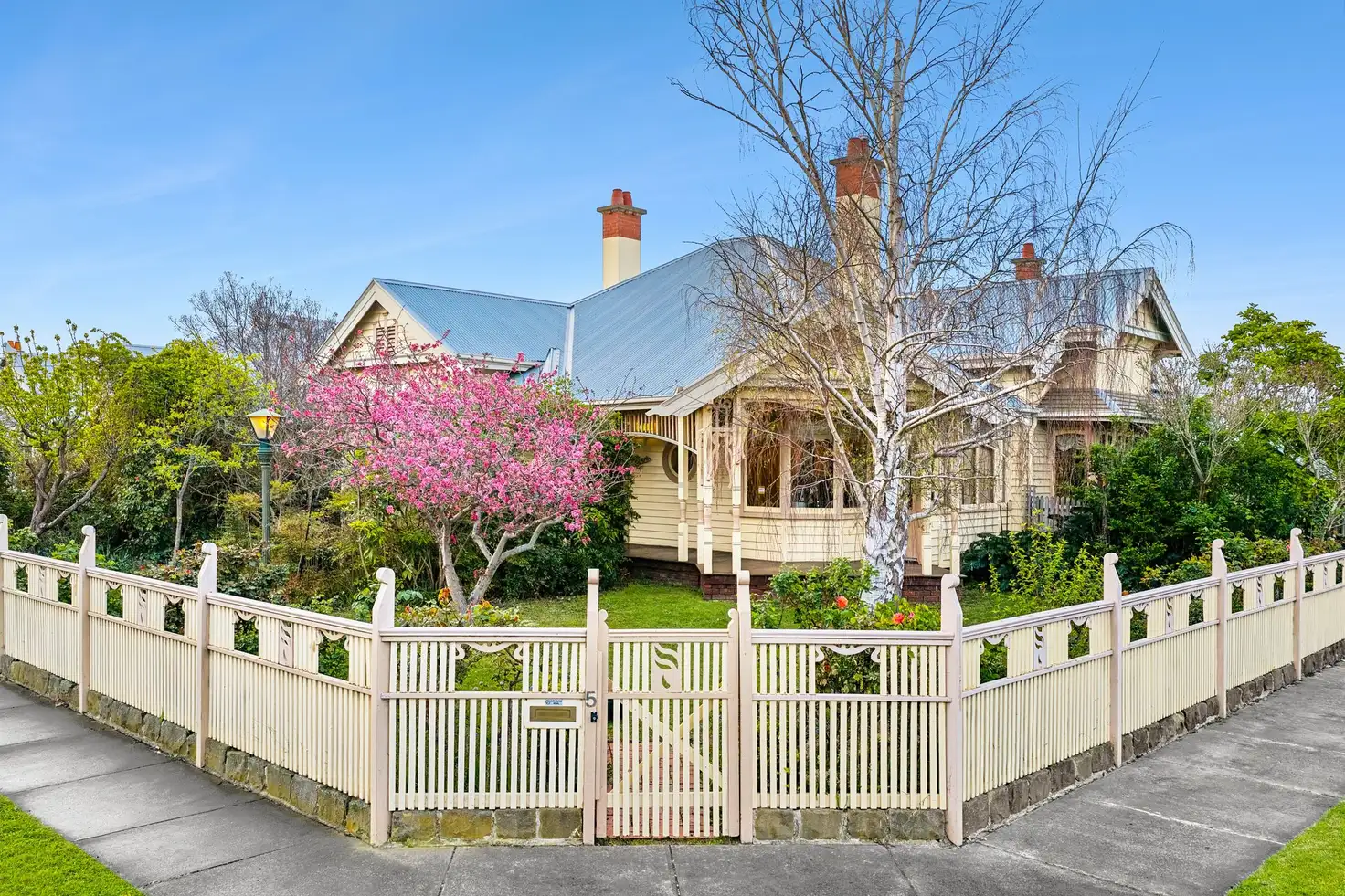Main view of Homely house listing, 5 Glenleith Avenue, Drumcondra VIC 3215