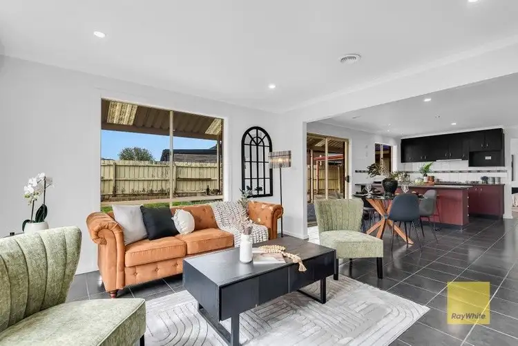Fifth view of Homely house listing, 11 Arthur Close, Truganina VIC 3029