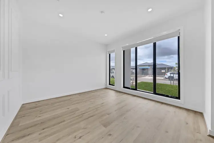 Fifth view of Homely house listing, 16 Rohab Crescent, Mount Cottrell VIC 3024
