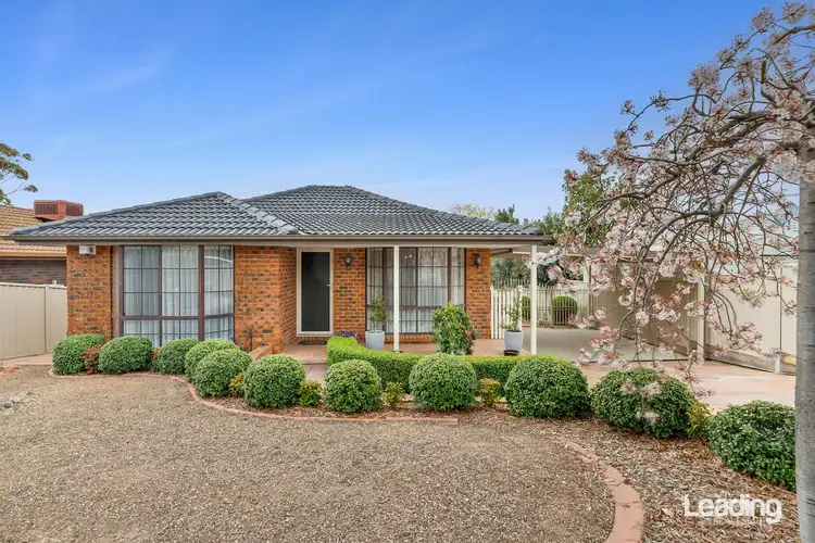 8 Baradine Court, Sunbury VIC 3429
