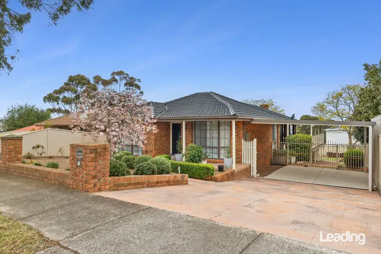 Third view of Homely house listing, 8 Baradine Court, Sunbury VIC 3429