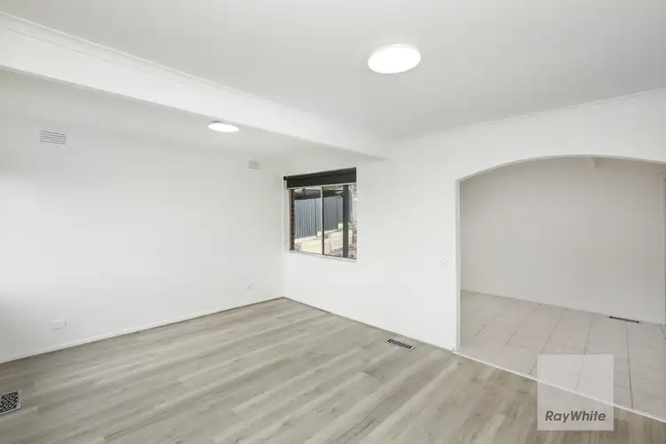 Fifth view of Homely house listing, 6 Mitre Court, Broadmeadows VIC 3047