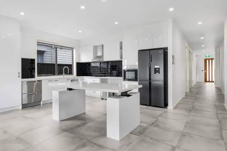 Fifth view of Homely house listing, 26 Altamont Road, Craigieburn VIC 3064