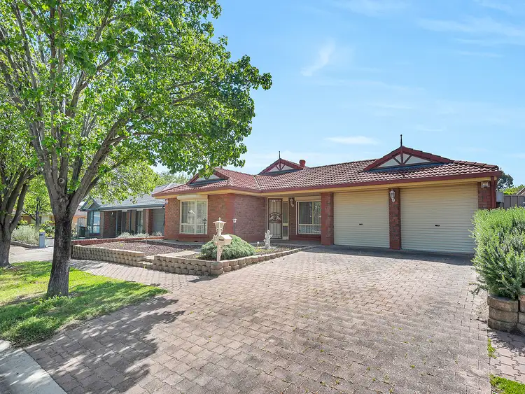 17 Oakdale Drive, Gilles Plains SA 5086