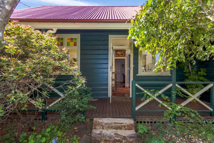 6 Chelmsford Avenue, Blackheath NSW 2785