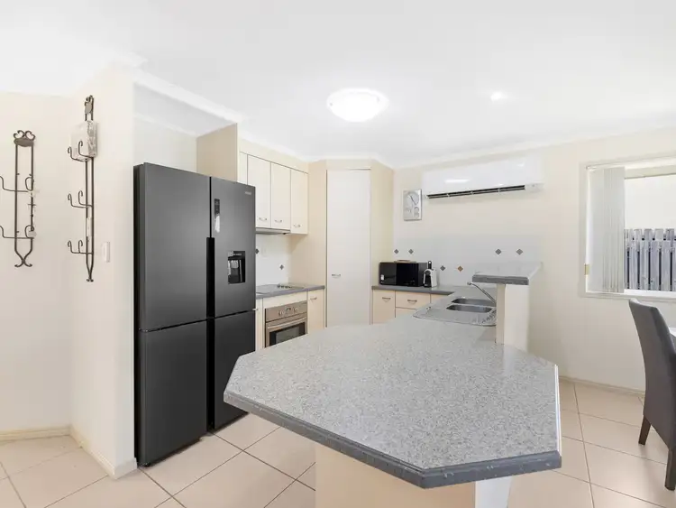 Sixth view of Homely house listing, 5a Kinross Court, Kawungan QLD 4655