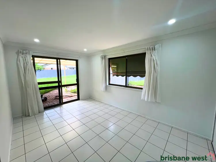 Seventh view of Homely house listing, 2 Bushlark Court, Bellbowrie QLD 4070