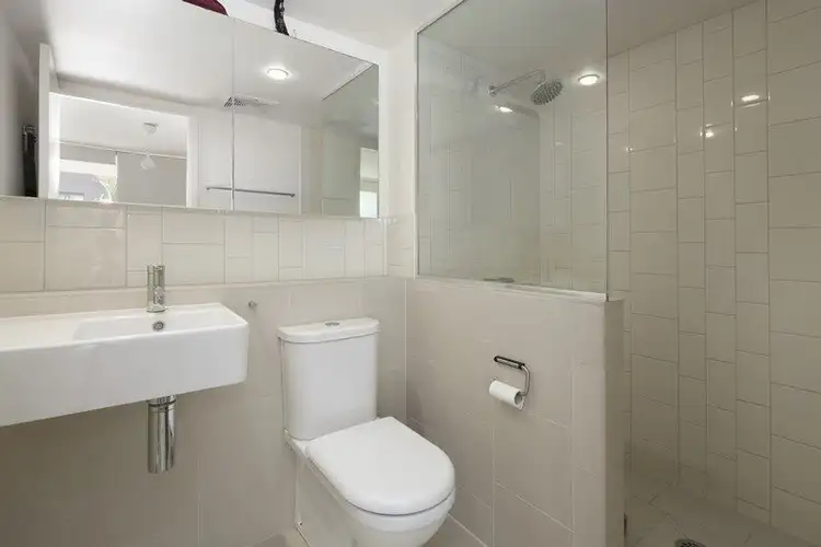Third view of Homely apartment listing, 206/8 Musgrave Street, West End QLD 4101