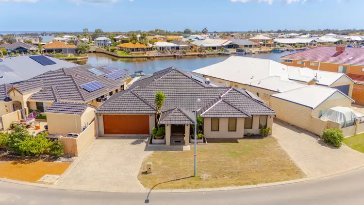 110 Murray Waters Boulevard, South Yunderup WA 6208
