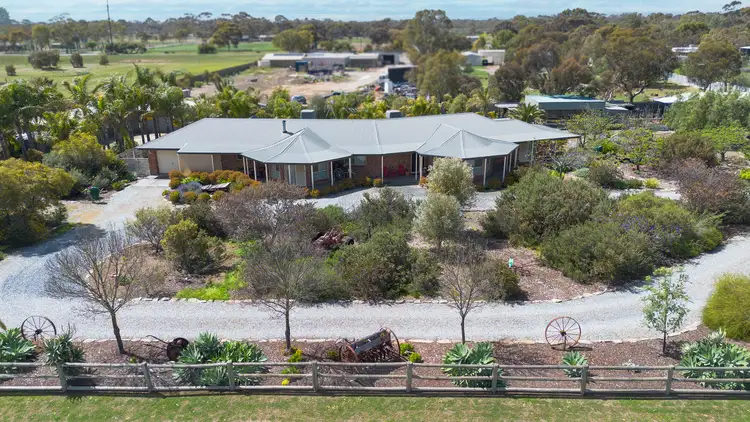 8 Sable Grove, Two Wells SA 5501