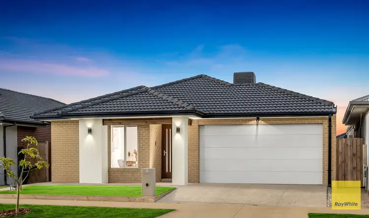 Second view of Homely house listing, 8 Rambler Boulevard, Tarneit VIC 3029