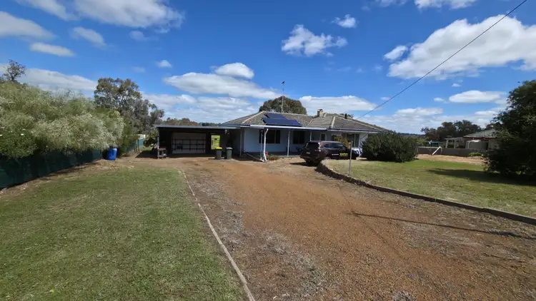 38 Newstead Road, Kojonup WA 6395