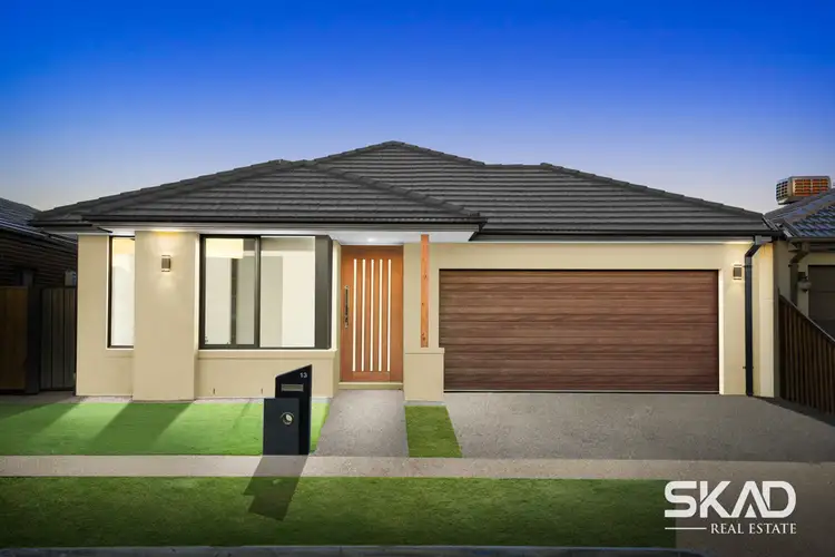 13 Denmead Drive, Donnybrook VIC 3064